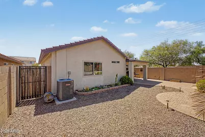 25874 W Whyman Street, Buckeye, AZ 85326 - Photo 31