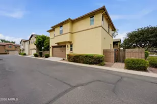 914 S Osborn Ln, Gilbert, AZ 85296 - Photo 21