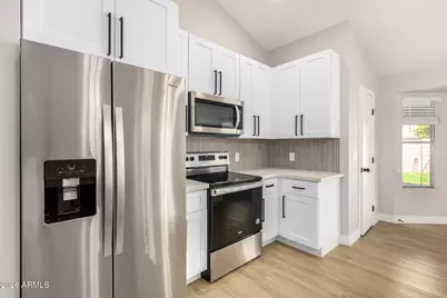 6534 W Grandview Road, Glendale, AZ 85306 - Photo 11