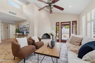 4615 E Monte Way, Phoenix, AZ 85044 - Photo 17