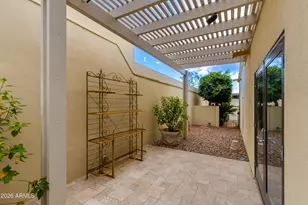 2737 E Arizona Biltmore Circle, Phoenix, AZ 85016 - Photo 23