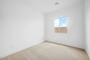 22227 W Blackhawk Dr, Surprise, AZ 85387 - Photo 21