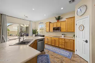 42823 N Courage Trail, Anthem, AZ 85086 - Photo 11