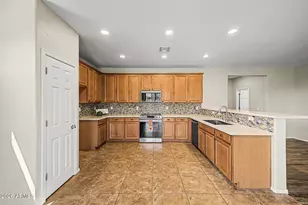 16339 W Buchanan St, Goodyear, AZ 85338 - Photo 7