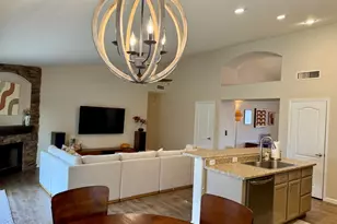 8529 W Willow Ave, Peoria, AZ 85381 - Photo 13