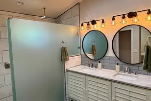 8529 W Willow Ave, Peoria, AZ 85381 - Photo 43