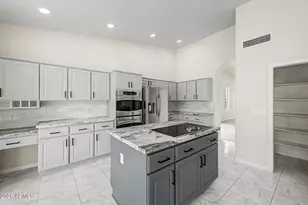 9222 E Nacoma Dr, Sun Lakes, AZ 85248 - Photo 17