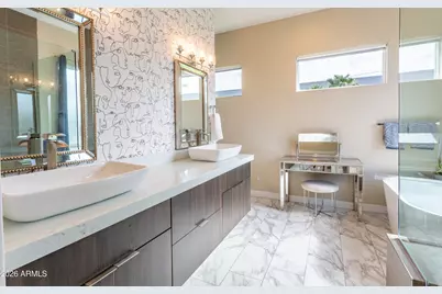 340 E Osborn Road #1, Phoenix, AZ 85012 - Photo 17