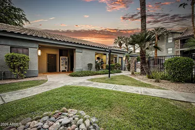 2025 E Campbell Avenue #127, Phoenix, AZ 85016 - Photo 5