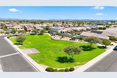 14684 N 158th Lane, Surprise, AZ 85379 - Photo 103