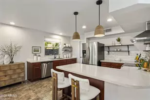 21813 N 40th Way, Phoenix, AZ 85050 - Photo 9