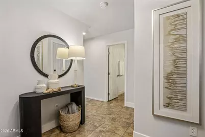 21813 N 40th Way, Phoenix, AZ 85050 - Photo 1