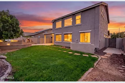 13623 W Banff Lane, Surprise, AZ 85379 - Photo 19