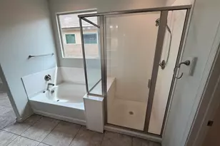 2518 E Fawn Dr, Phoenix, AZ 85042 - Photo 11