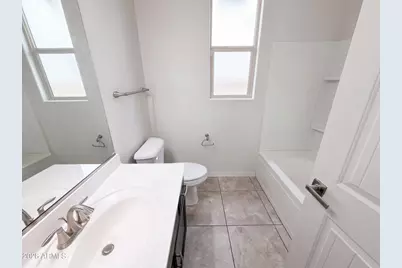 2518 E Fawn Drive, Phoenix, AZ 85042 - Photo 13