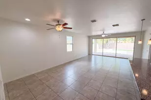 2518 E Fawn Dr, Phoenix, AZ 85042 - Photo 29