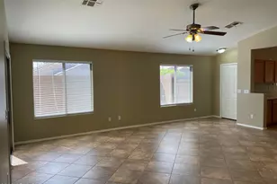 24009 N 21st Wy, Phoenix, AZ 85024 - Photo 7