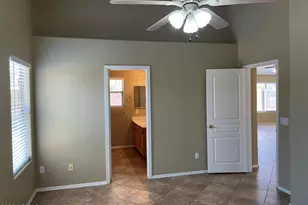 24009 N 21st Wy, Phoenix, AZ 85024 - Photo 15