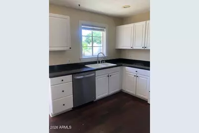 4135 N 35th Way, Phoenix, AZ 85018 - Photo 3