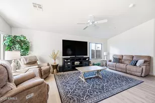 10760 W Louise Dr, Peoria, AZ 85373 - Photo 5