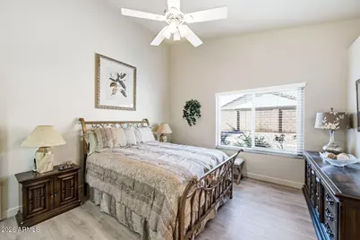 10760 W Louise Drive, Peoria, AZ 85373 - Photo 21