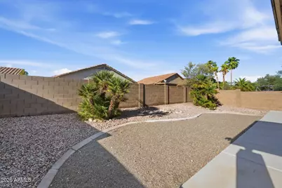 10760 W Louise Drive, Peoria, AZ 85373 - Photo 35