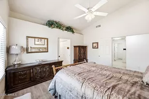 10760 W Louise Dr, Peoria, AZ 85373 - Photo 23