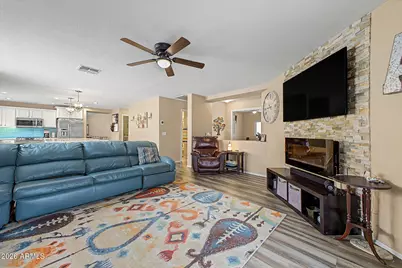 27842 N 30th Lane, Phoenix, AZ 85083 - Photo 11