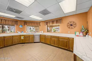 9151 W Greenway Rd, Peoria, AZ 85381 - Photo 33