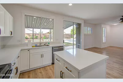7662 E Plata Avenue, Mesa, AZ 85212 - Photo 9