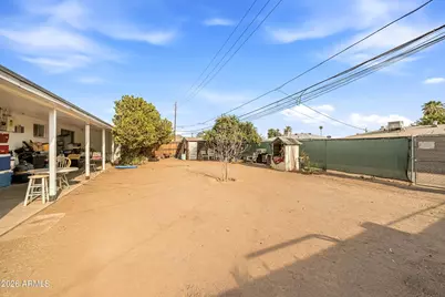 3339 W Corrine Drive, Phoenix, AZ 85029 - Photo 17