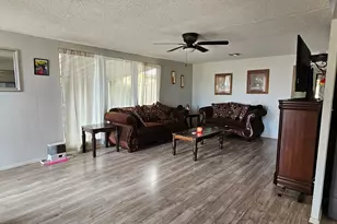2725 E Bramble Ave, Mesa, AZ 85204 - Photo 7