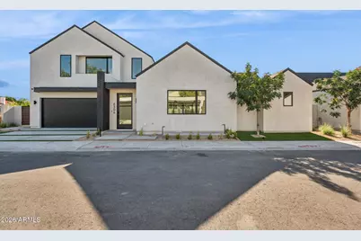 6306 N 10th Drive, Phoenix, AZ 85013 - Photo 1