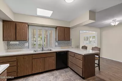 9533 W Shasta Drive, Sun City, AZ 85351 - Photo 11