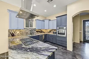 13032 N 19th St, Phoenix, AZ 85022 - Photo 9