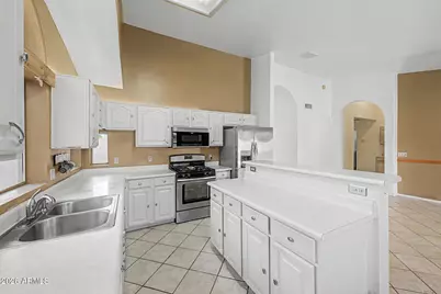 6234 N 88th Lane, Glendale, AZ 85305 - Photo 15
