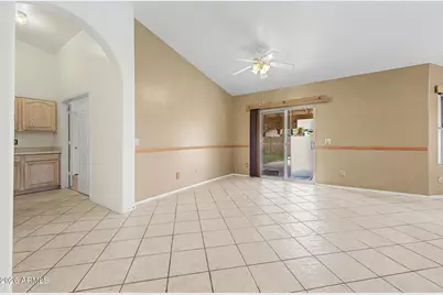 6234 N 88th Lane, Glendale, AZ 85305 - Photo 11