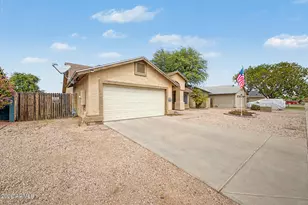 6234 N 88th Ln, Glendale, AZ 85305 - Photo 7