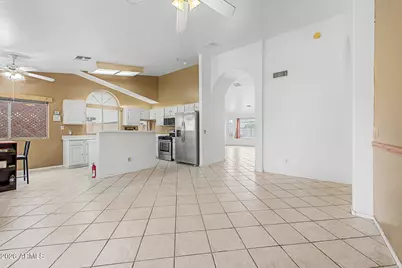 6234 N 88th Lane, Glendale, AZ 85305 - Photo 13
