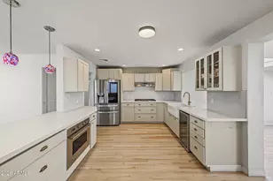4234 E Earll Dr, Phoenix, AZ 85018 - Photo 13