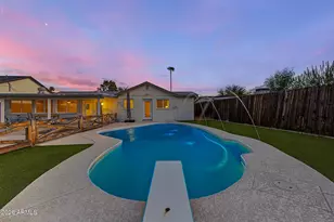4234 E Earll Dr, Phoenix, AZ 85018 - Photo 1
