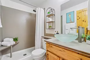 6711 W Osborn Rd, Phoenix, AZ 85033 - Photo 13