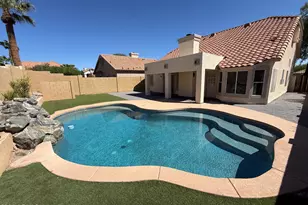1210 E Amberwood Dr, Phoenix, AZ 85048 - Photo 11