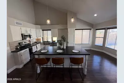1210 E Amberwood Drive, Phoenix, AZ 85048 - Photo 3