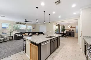 12148 W Briles Rd, Peoria, AZ 85383 - Photo 9