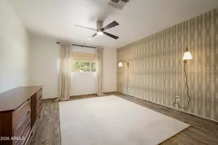 2935 E Flower St, Phoenix, AZ 85016 - Photo 9