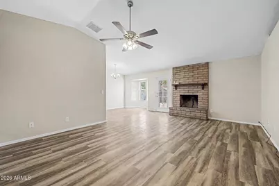 10921 W Sells Drive, Phoenix, AZ 85037 - Photo 3