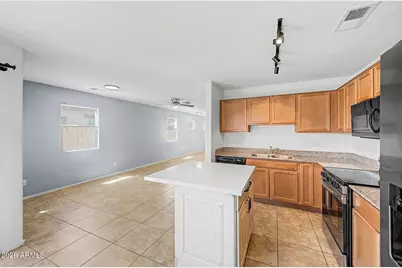1897 W Stagecoach Street, Apache Junction, AZ 85120 - Photo 13