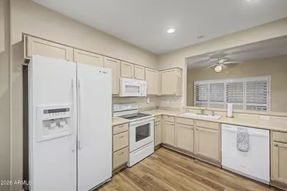 17950 N Somerset Drive, Surprise, AZ 85374 - Photo 15