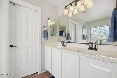 38450 N Navarro Drive, San Tan Valley, AZ 85140 - Photo 25
